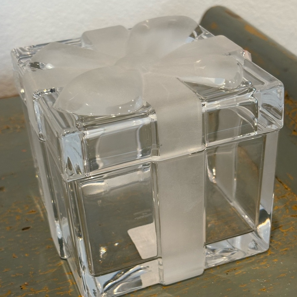 Large Lead Crystal Present Box. Marquis by Waterford.